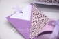 Preview: Explosionsbox Hochzeit ca. 7x7x7cm personalisierbar | Geldgeschenk | Zierschachtel | Motiv: floral | lavendel lila weiß | Art. Nr. 03020406